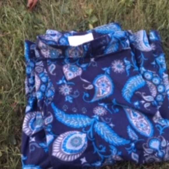 Gucci boys navy and blue paisley short size 12 - Picture 3 of 6